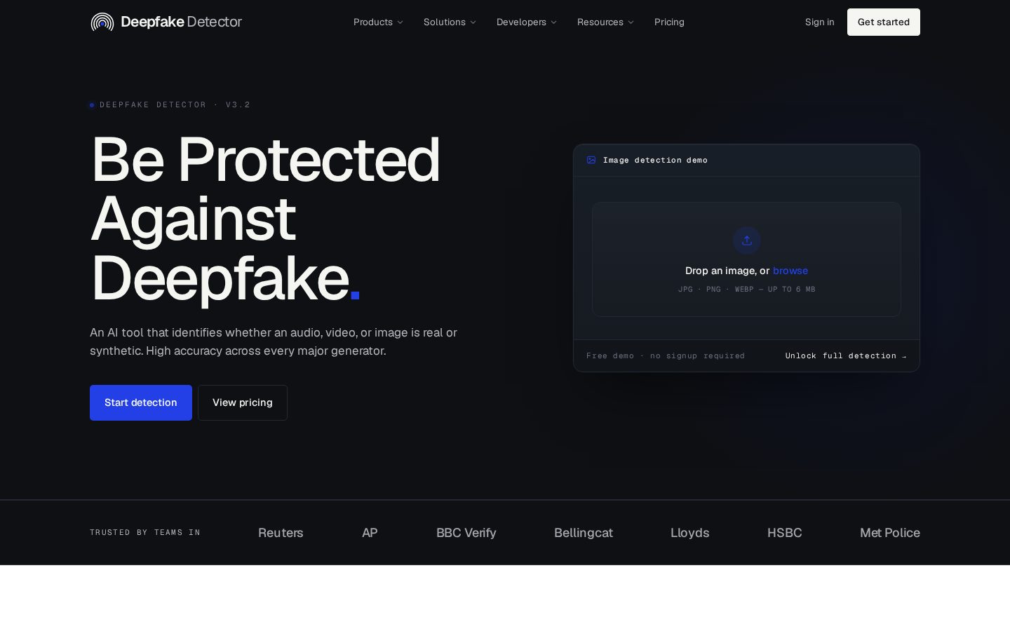 Deepfake Detector Homepage